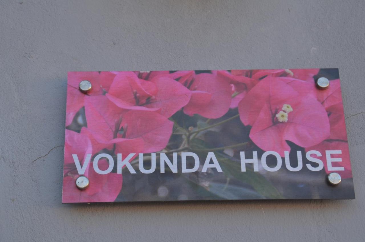 Villa Vokundahouse Kololi Exterior foto